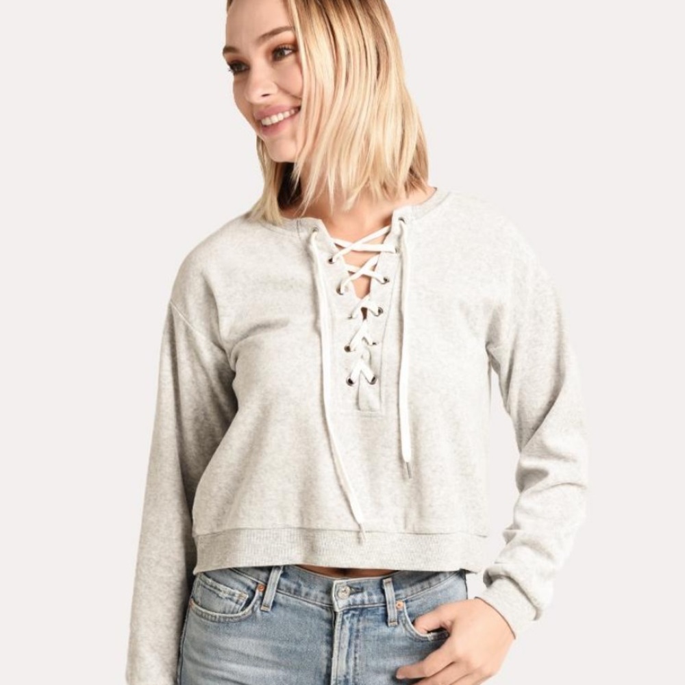 BB Dakota Tie it Sweatshirt